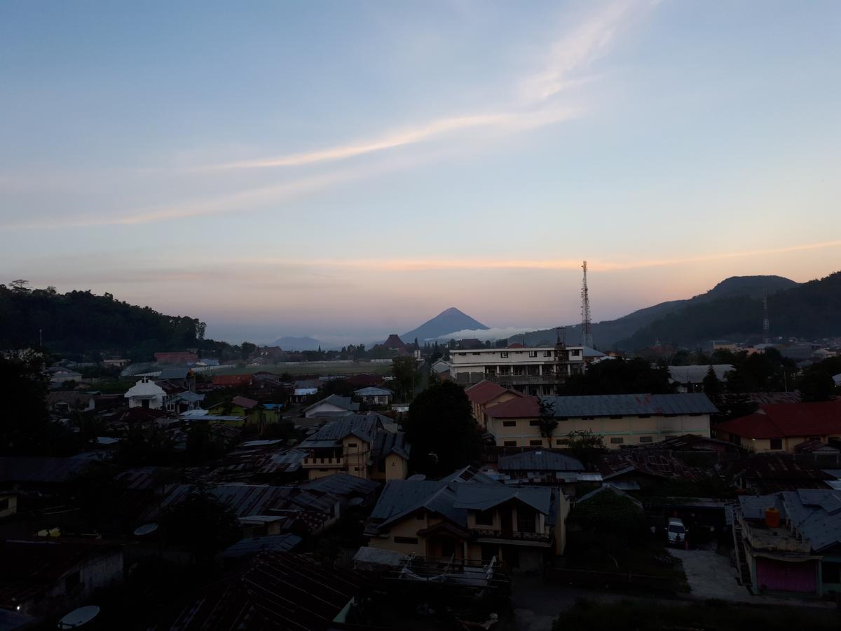 Bajawa-Roo Hotel Exteriör bild